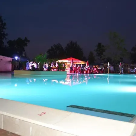Campsite Italia *